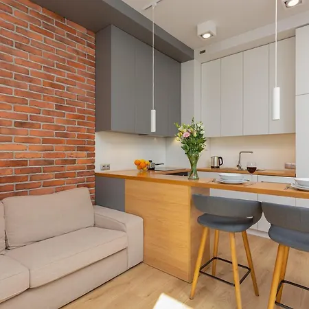 Harmony Park With Garden & Parking By Renters Apartment *